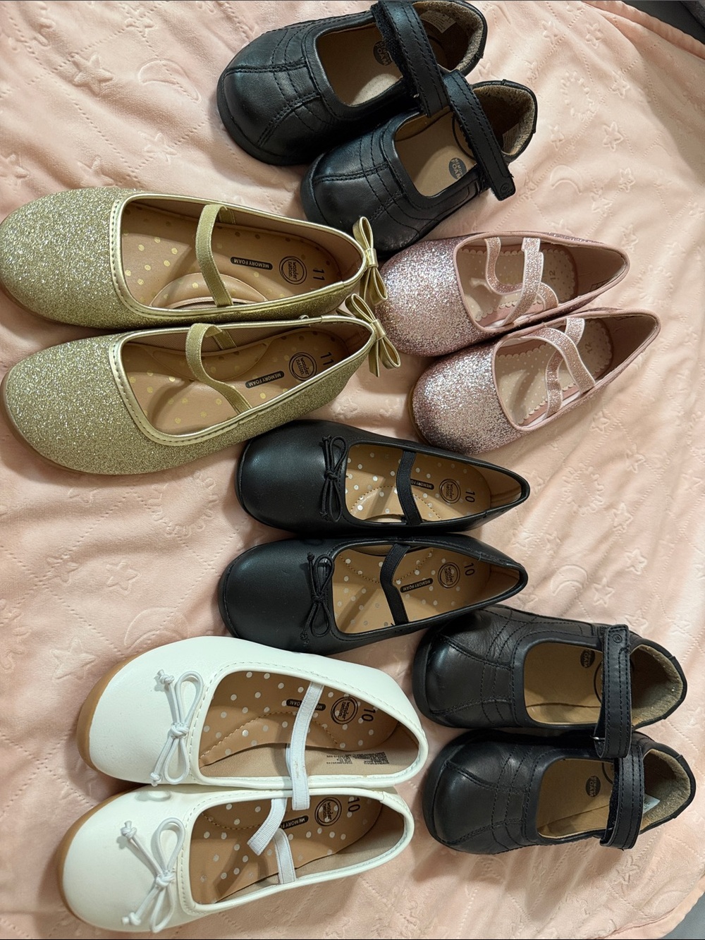 Girls Classic Mary Jane Shoes in Black, White, Gold, and Pink